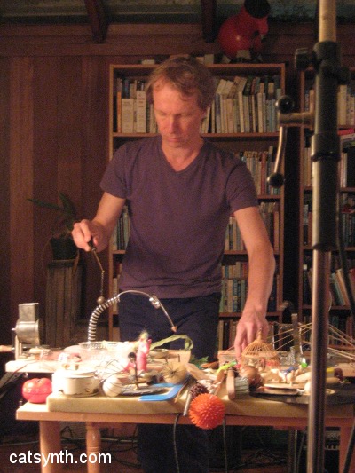 Johannes Bergmark concert at Tom Duff's 2009